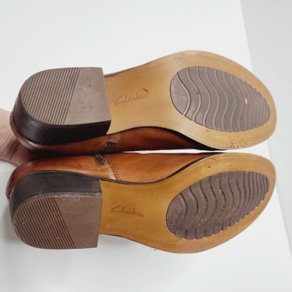 Clarks Maypearl Fawn Leather Light Brown Ankle Western Boot - Picture 7 of 16